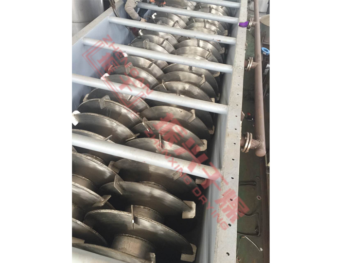 YPK空心圓（yuán）盤汙泥幹燥機（jī）